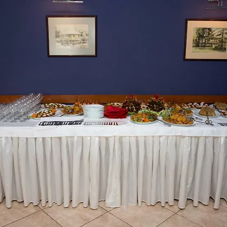Family Odessa Hotel 3*